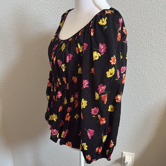 Kate Spade Tulip Toss Riviera Top - Picture 9 of 15